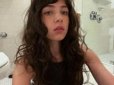 Clairo OnlyFans Leaked Free Thumbnail Picture - #5WUrgaT6KD