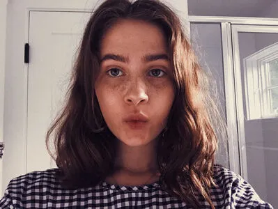 Clairo OnlyFans Leaked Free Thumbnail Picture - #6zEx8CkFtc