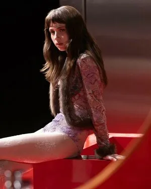 Clairo OnlyFans Leaked Free Thumbnail Picture - #CpP9BBFSrD