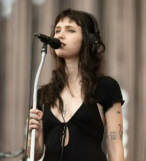 Clairo OnlyFans Leaked Free Thumbnail Picture - #HfjNPW5fhr