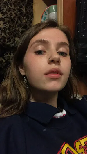 Clairo OnlyFans Leaked Free Thumbnail Picture - #JfzyZyE7Pv