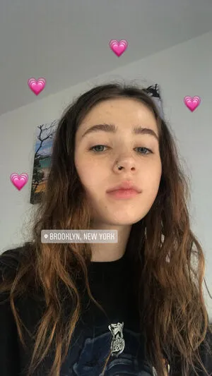 Clairo OnlyFans Leaked Free Thumbnail Picture - #PAQLb5YybG
