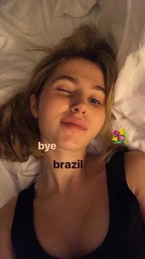 Clairo OnlyFans Leaked Free Thumbnail Picture - #UzSHS5cFri