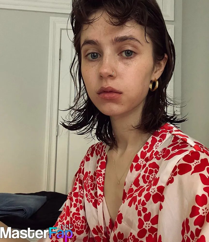 Clairo Nude OnlyFans Leak Picture #WuqVtXI3bv | MasterFap.net