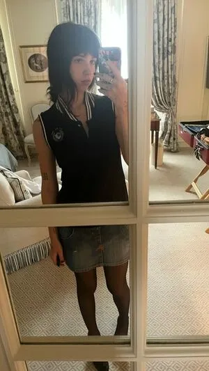 Clairo OnlyFans Leaked Free Thumbnail Picture - #fC8zFBXEME