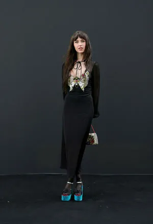 Clairo OnlyFans Leaked Free Thumbnail Picture - #ieunVwiweu