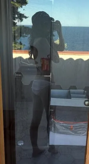 Clairo OnlyFans Leaked Free Thumbnail Picture - #vAzNrigtLS