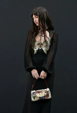 Clairo OnlyFans Leaked Free Thumbnail Picture - #x6eLJaY20A