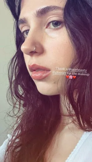 Clairo OnlyFans Leaked Free Thumbnail Picture - #xEw5rdadSJ