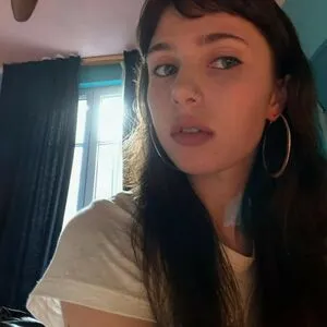 Clairo OnlyFans Leaked Free Thumbnail Picture - #yMMvxtfso6