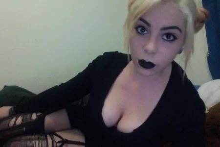 Clanni OnlyFans Leaked Free Thumbnail Picture - #SMIyAIe9JM