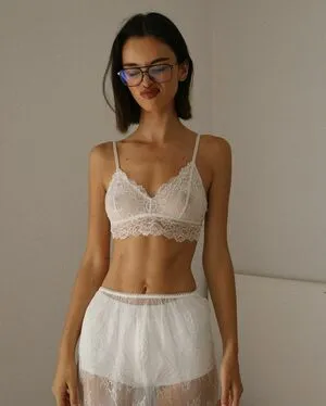 Clara Chain OnlyFans Leaked Free Thumbnail Picture - #kRJ2MdIjE8