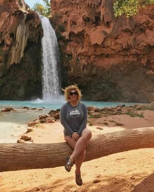 Clara Cobb OnlyFans Leaked Free Thumbnail Picture - #M97IIS5faX