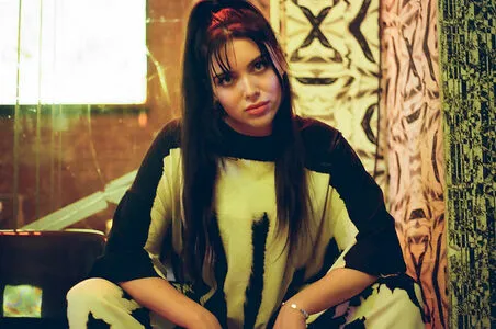 Clara Cuv OnlyFans Leaked Free Thumbnail Picture - #CBGDrjI0B4