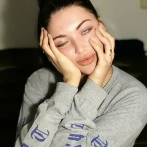 Clara Cuv OnlyFans Leaked Free Thumbnail Picture - #eHLA9Xvw5w