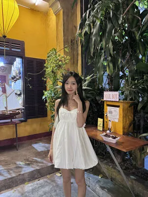 Clara Dao OnlyFans Leaked Free Thumbnail Picture - #2BottUE8Cy