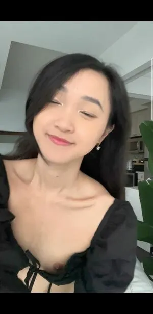 Clara Dao OnlyFans Leaked Free Thumbnail Picture - #Gkah7qwbKc
