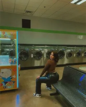 Clara Ellis OnlyFans Leaked Free Thumbnail Picture - #XWElxQ6zU0