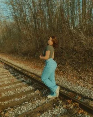 Clara Ellis OnlyFans Leaked Free Thumbnail Picture - #eoxoSSy52t