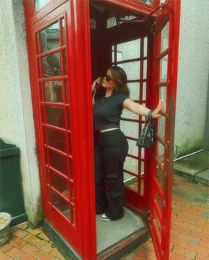 Clara Ellis OnlyFans Leaked Free Thumbnail Picture - #zsC7Z5CaP8