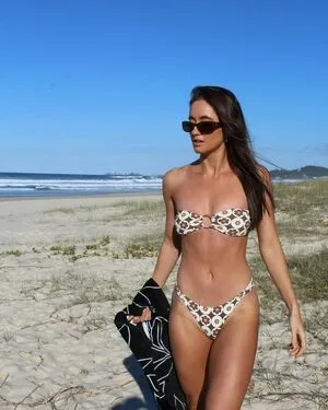 Clara Felicity Smith OnlyFans Leaked Free Thumbnail Picture - #5ZpmsMTIYb