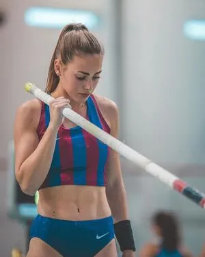 Clara Ferna Ndez OnlyFans Leaked Free Thumbnail Picture - #3frCUMKMdr