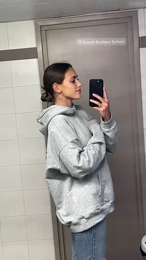 Clara Ferna Ndez OnlyFans Leaked Free Thumbnail Picture - #vAvLfHj6YH