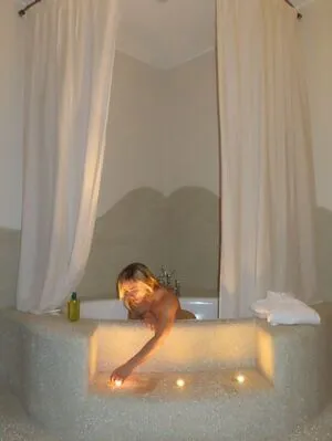 Clara Galle OnlyFans Leaked Free Thumbnail Picture - #4CZ5DHTY3m