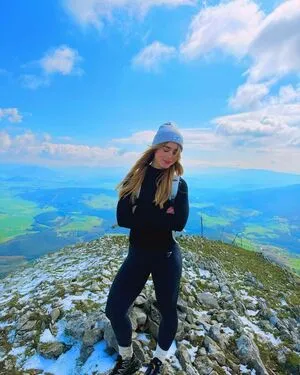 Clara Galle OnlyFans Leaked Free Thumbnail Picture - #7qZjfD8GYv