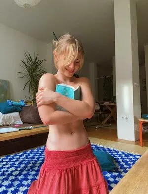 Clara Galle OnlyFans Leaked Free Thumbnail Picture - #s8v0zqzKml
