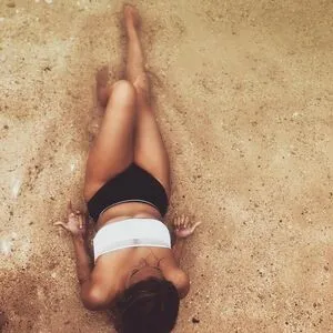 Clara Gomez OnlyFans Leaked Free Thumbnail Picture - #0IYPIuLkGX