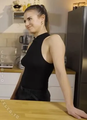 Clara Hunger OnlyFans Leaked Free Thumbnail Picture - #1669n4z5hh