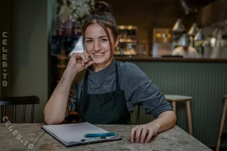 Clara Hunger OnlyFans Leaked Free Thumbnail Picture - #gV8zbliFVF