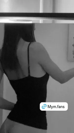 Clara Lstn OnlyFans Leaked Free Thumbnail Picture - #yvuE4659Vh