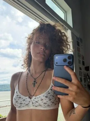 Clara West OnlyFans Leaked Free Thumbnail Picture - #IYNAf5h6F9