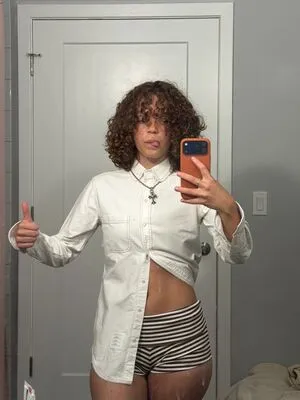 Clara West OnlyFans Leaked Free Thumbnail Picture - #x8pIHjm603