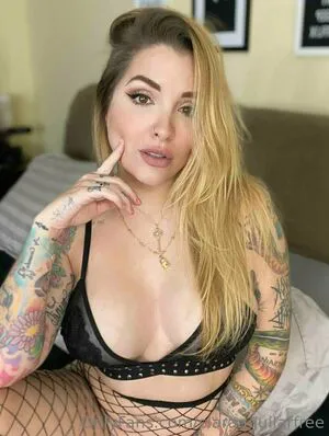 Claraaguilarfree OnlyFans Leaked Free Thumbnail Picture - #RDndxFR9an