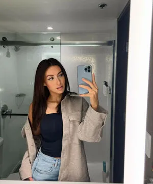 Claraatwork OnlyFans Leaked Free Thumbnail Picture - #tk1MDnfbhQ
