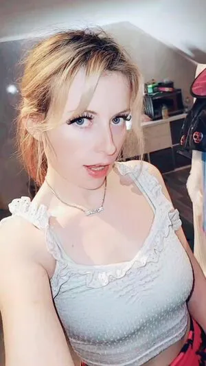 Clarabella OnlyFans Leaked Free Thumbnail Picture - #24FjecK9wY