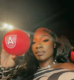 Claressa Shields OnlyFans Leaked Free Thumbnail Picture - #MEgh0axR09