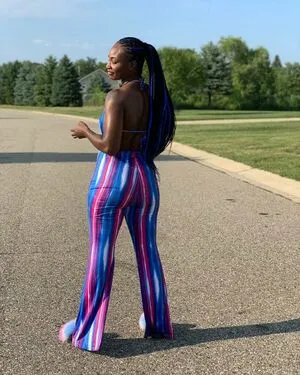 Claressa Shields OnlyFans Leaked Free Thumbnail Picture - #s4XIRDW779