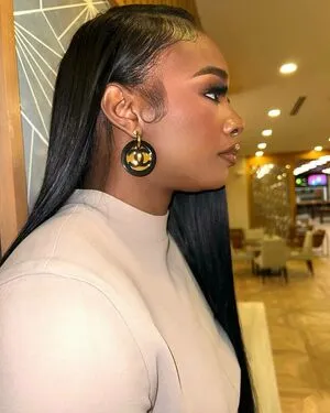 Claressa Shields OnlyFans Leaked Free Thumbnail Picture - #xcjyhm8saj