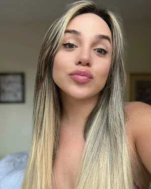 Clarice Boaventura OnlyFans Leaked Free Thumbnail Picture - #t3VMxtNgMn