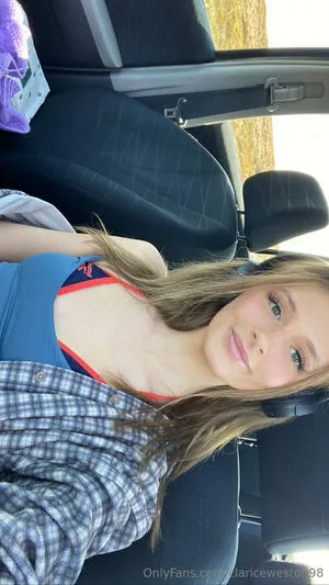 Clariceweston98 OnlyFans Leaked Free Thumbnail Picture - #863jUmDLPb