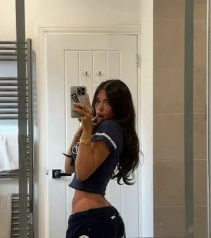 Clarissa Bea OnlyFans Leaked Free Thumbnail Picture - #4W0MFoJtS7