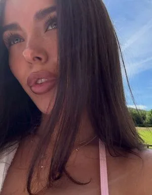 Clarissa Bea OnlyFans Leaked Free Thumbnail Picture - #7w701LHmvm