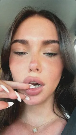 Clarissa Bea OnlyFans Leaked Free Thumbnail Picture - #93xkCTDX23