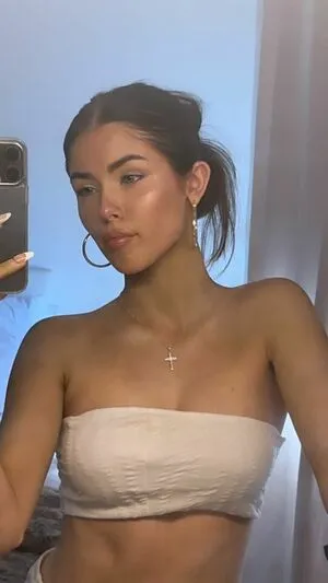 Clarissa Bea OnlyFans Leaked Free Thumbnail Picture - #E5TXOLXeDV