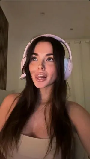 Clarissa Bea OnlyFans Leaked Free Thumbnail Picture - #FQC3StT7QU