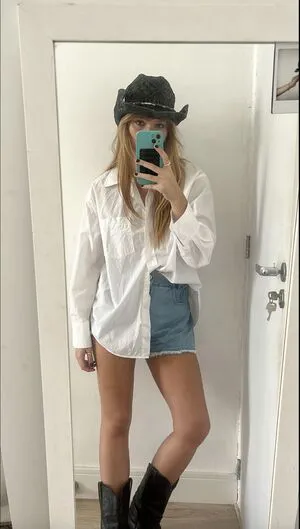 Clarissa Muller OnlyFans Leaked Free Thumbnail Picture - #eTe9VgZySo